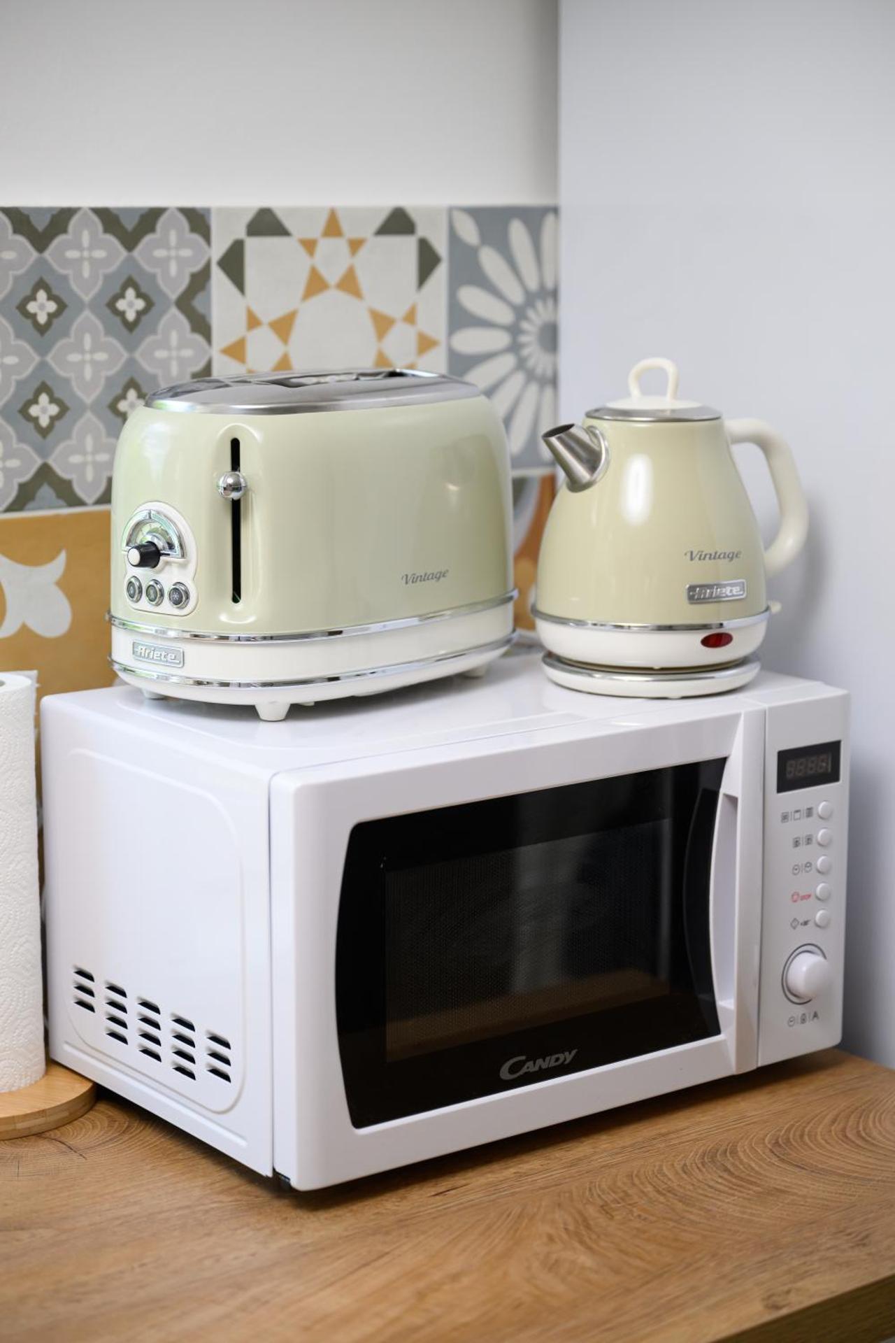 Coffee/tea facilities