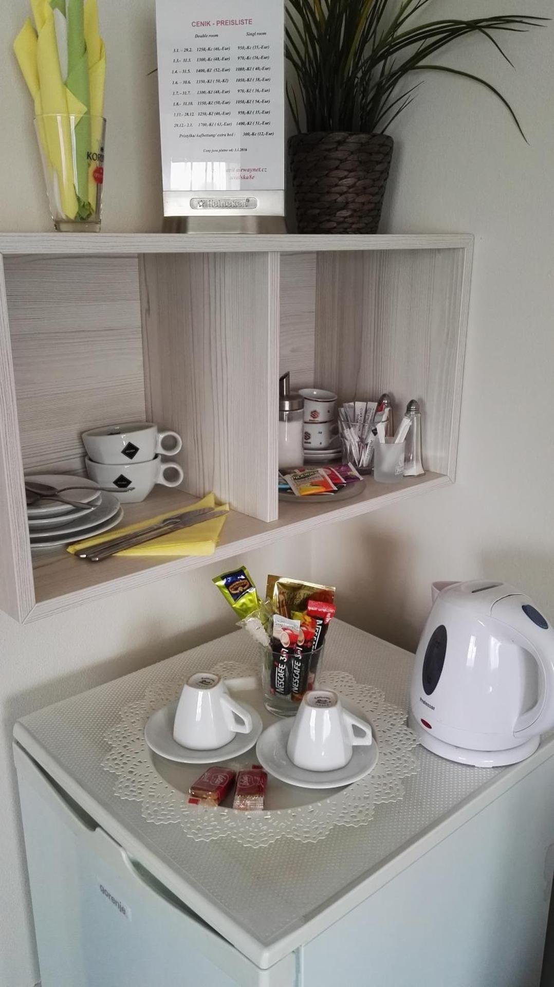 Coffee/tea facilities