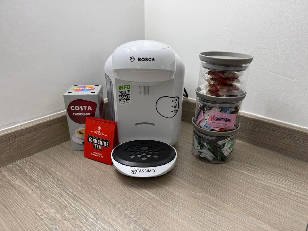 Coffee/tea facilities