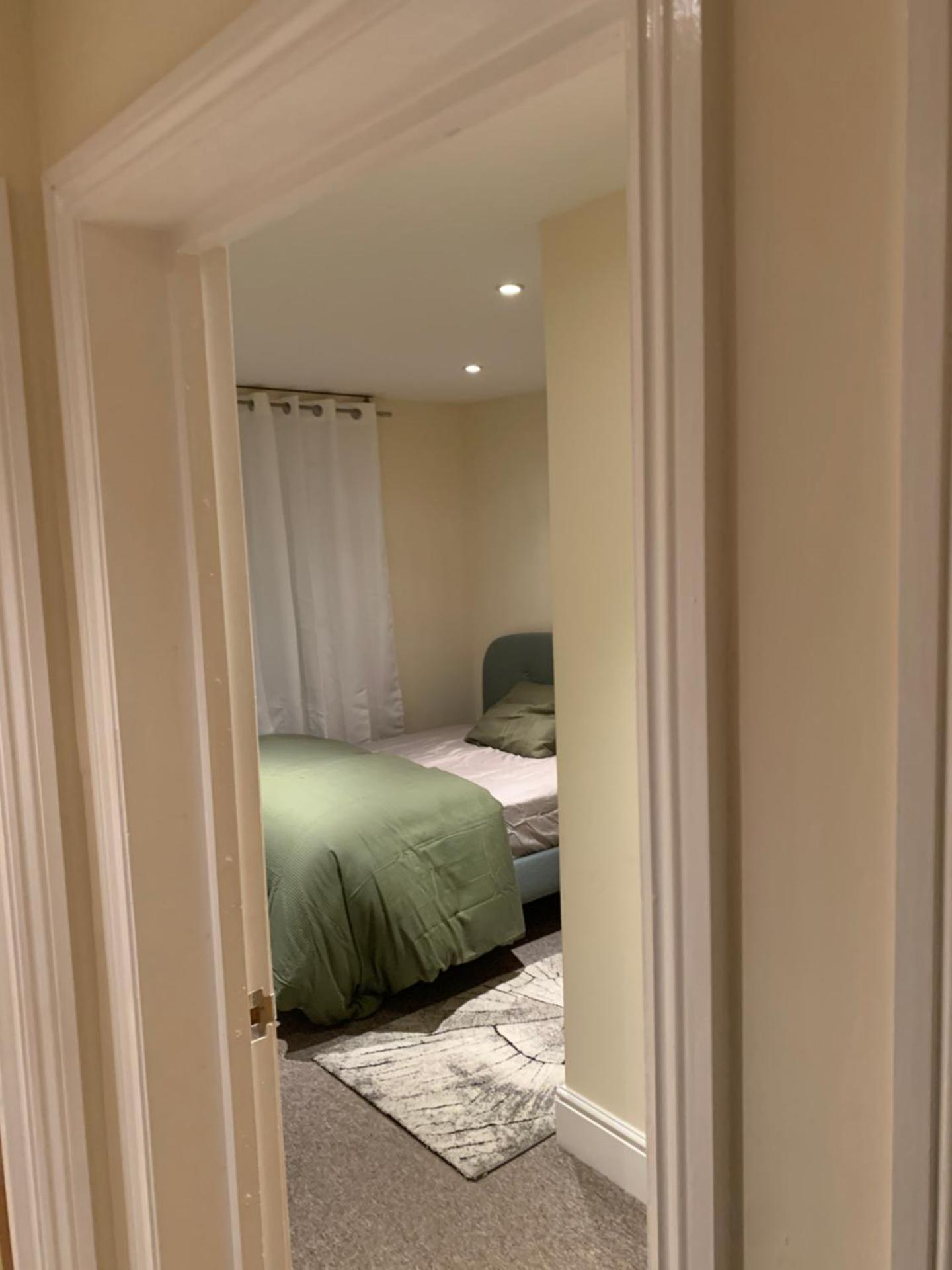 Entire Apartment Tonbridge Centre