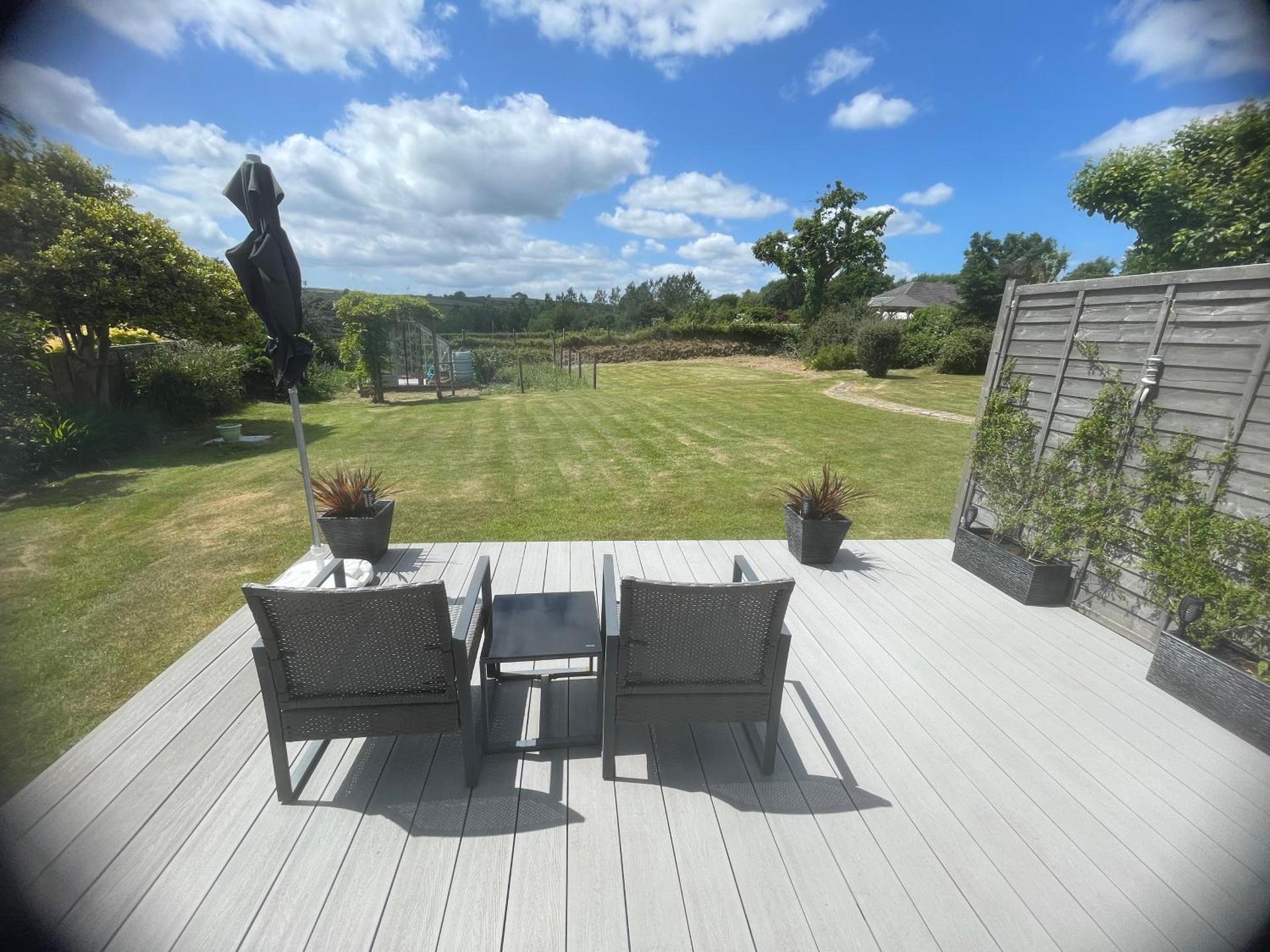 The Garden Room - A cosy country stay in Cornwall