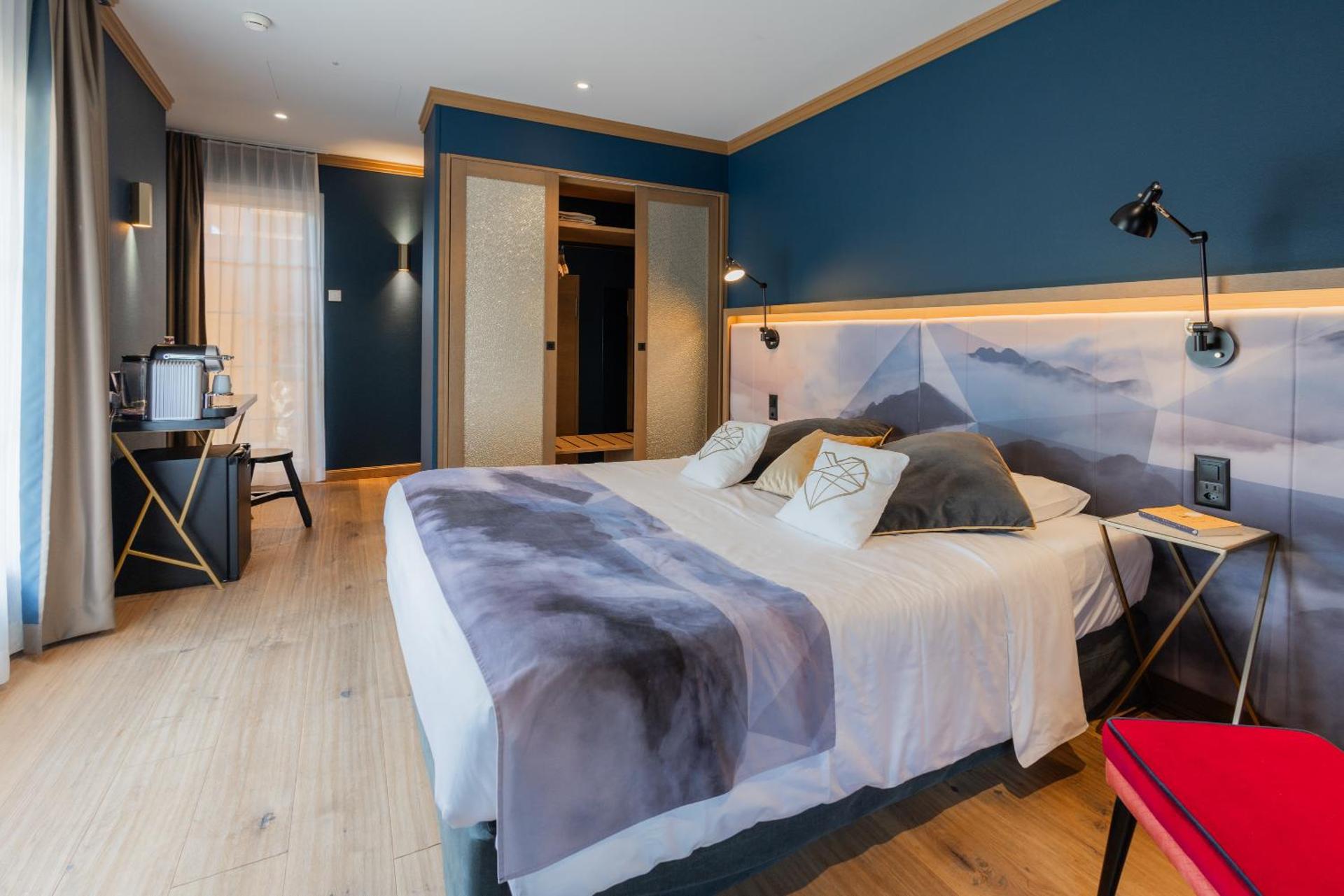 Signature Room Sunrise