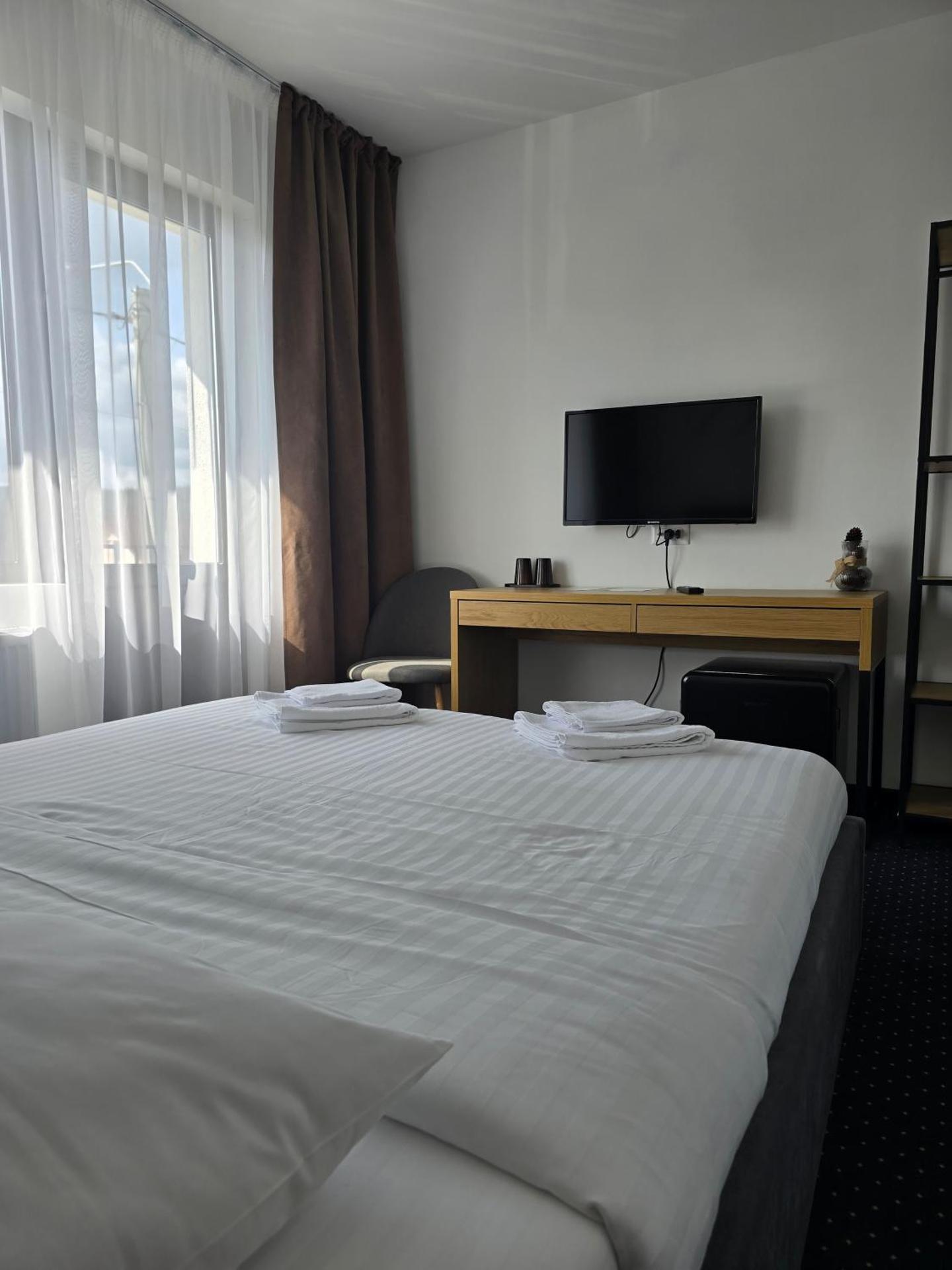 Nort Inn - Luncile Prigoanei, Sureanu, Oasa, Transalpina