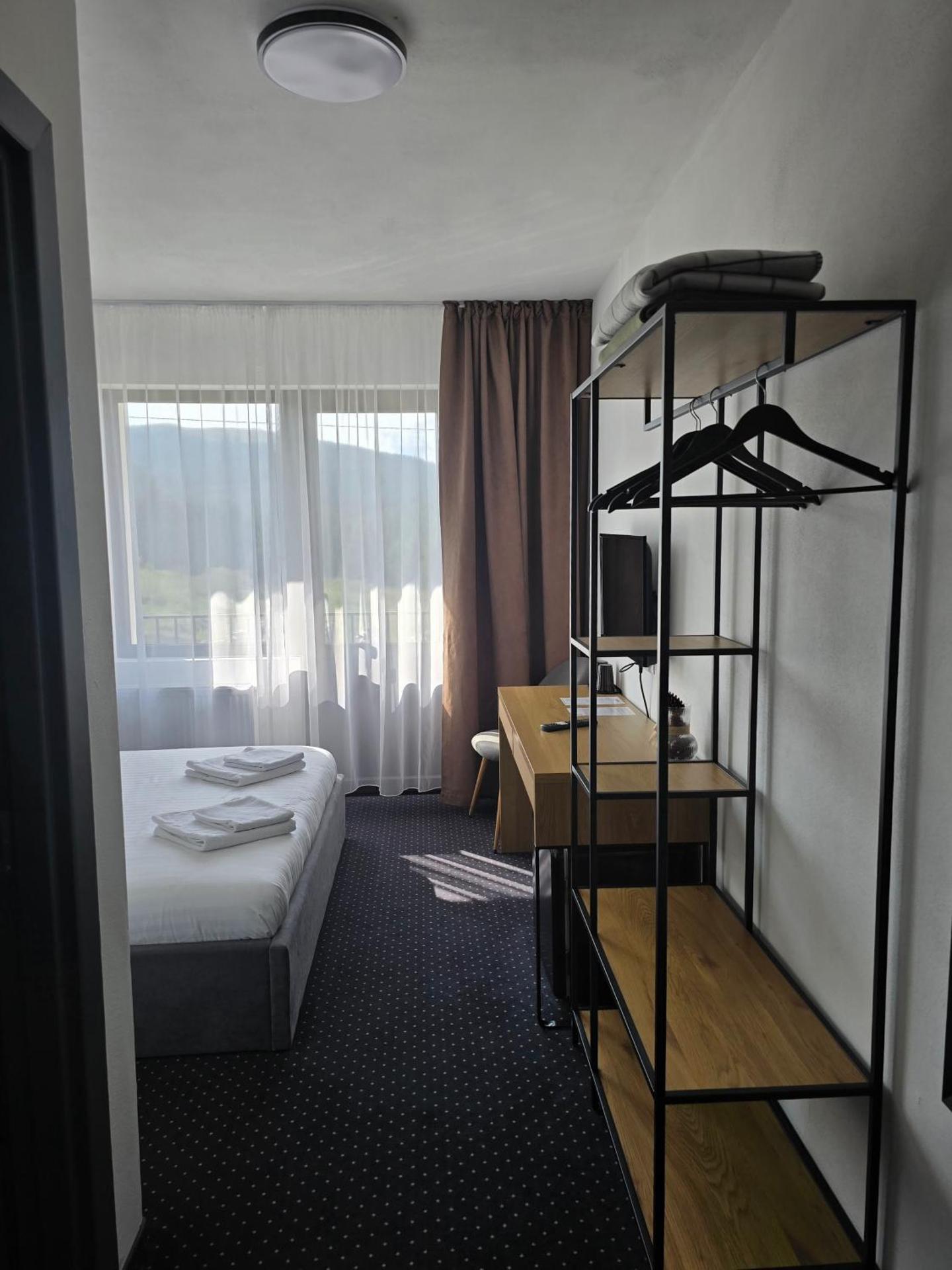 Nort Inn - Luncile Prigoanei, Sureanu, Oasa, Transalpina