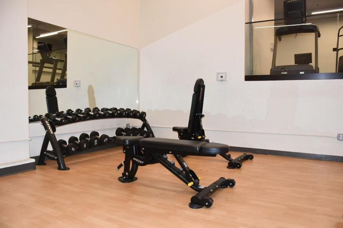 Stylist Downtown LA Gateway- Studio Apt