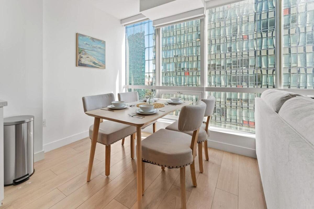 Stylist Downtown LA Gateway- Studio Apt