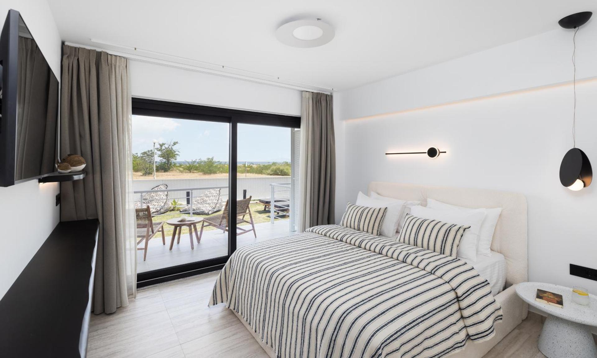 Solis Ortus adults 16plus