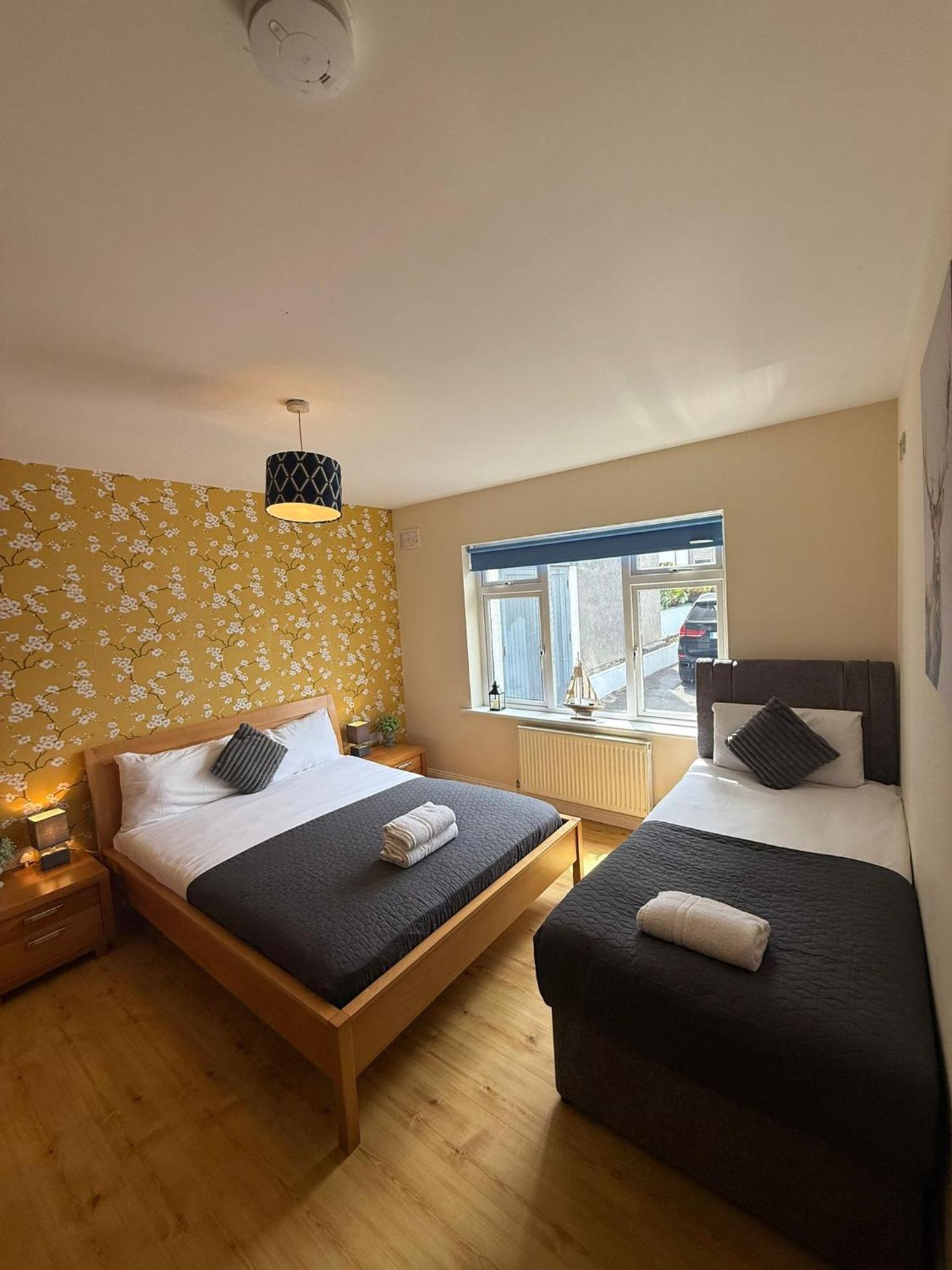 Waterlane Apartments