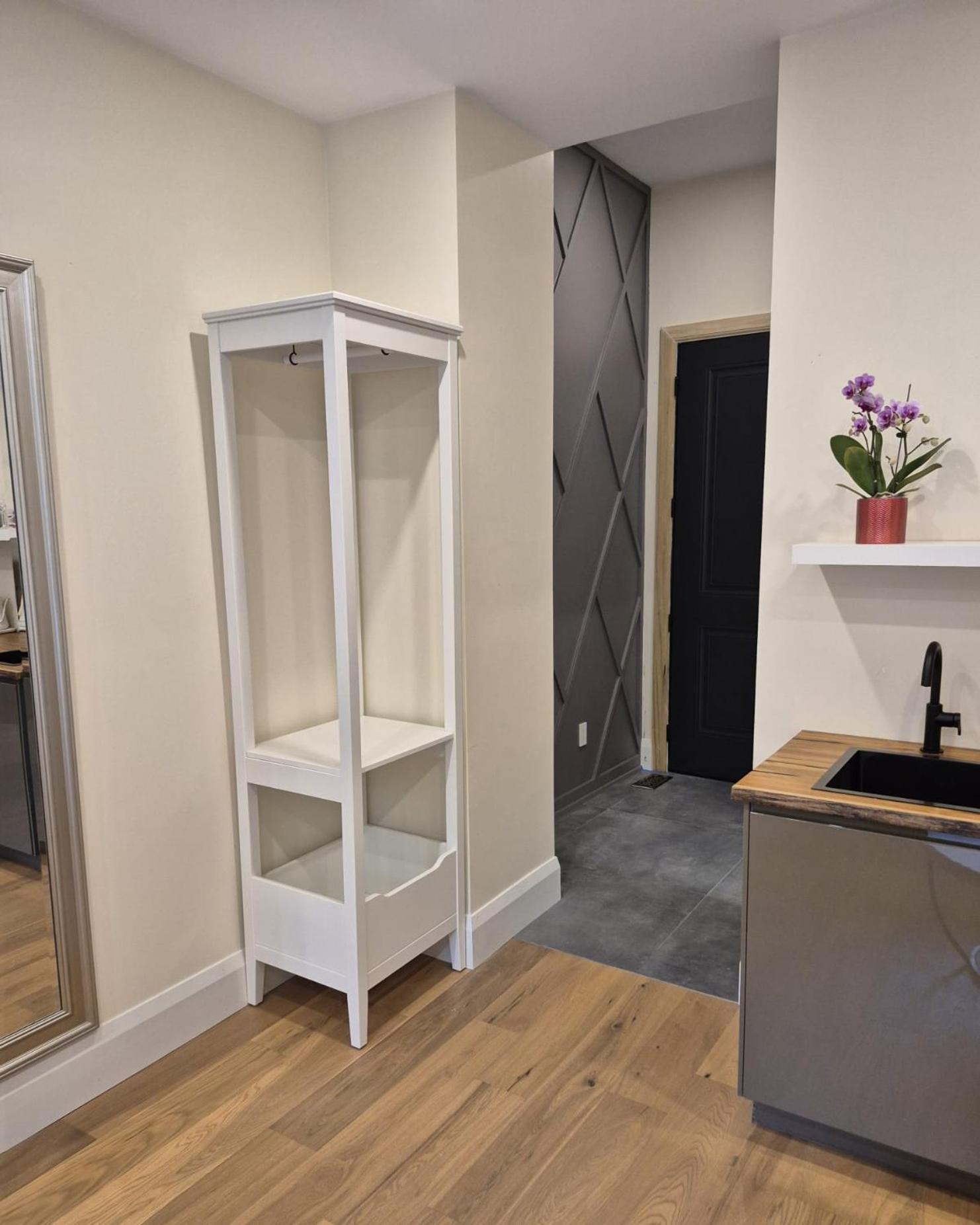 Gabby's Place Downtown Core