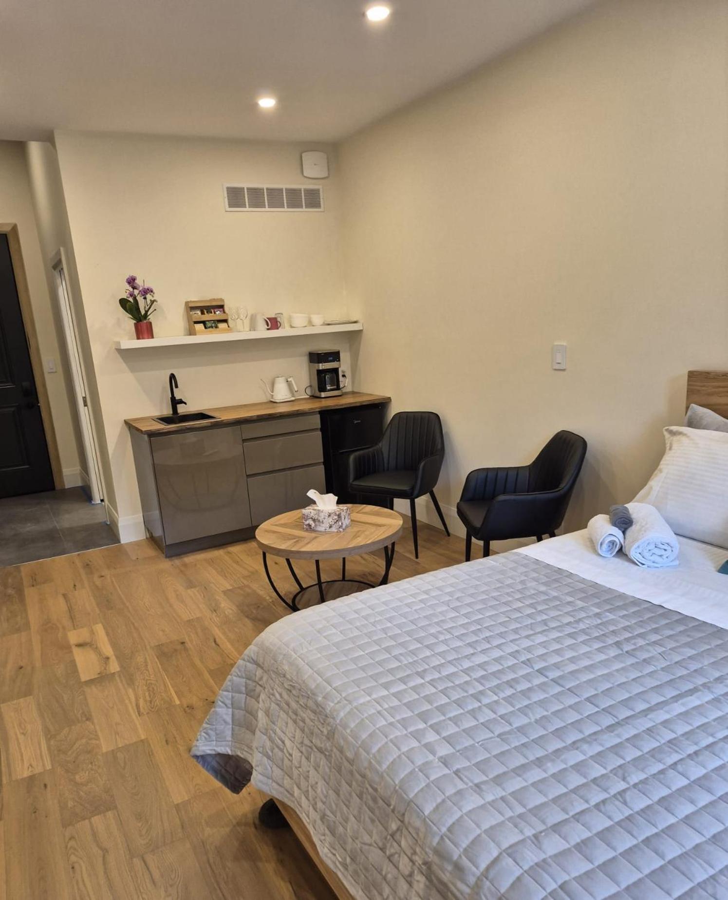 Gabby's Place Downtown Core