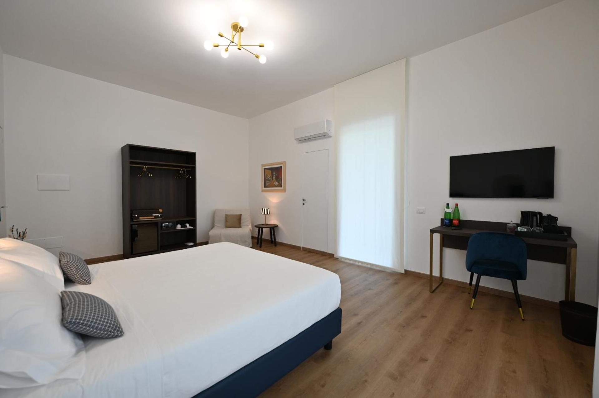 Spazio83 Comfort Rooms