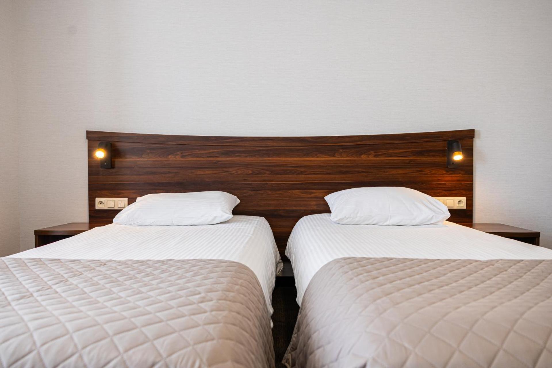 Standard Triple Studio