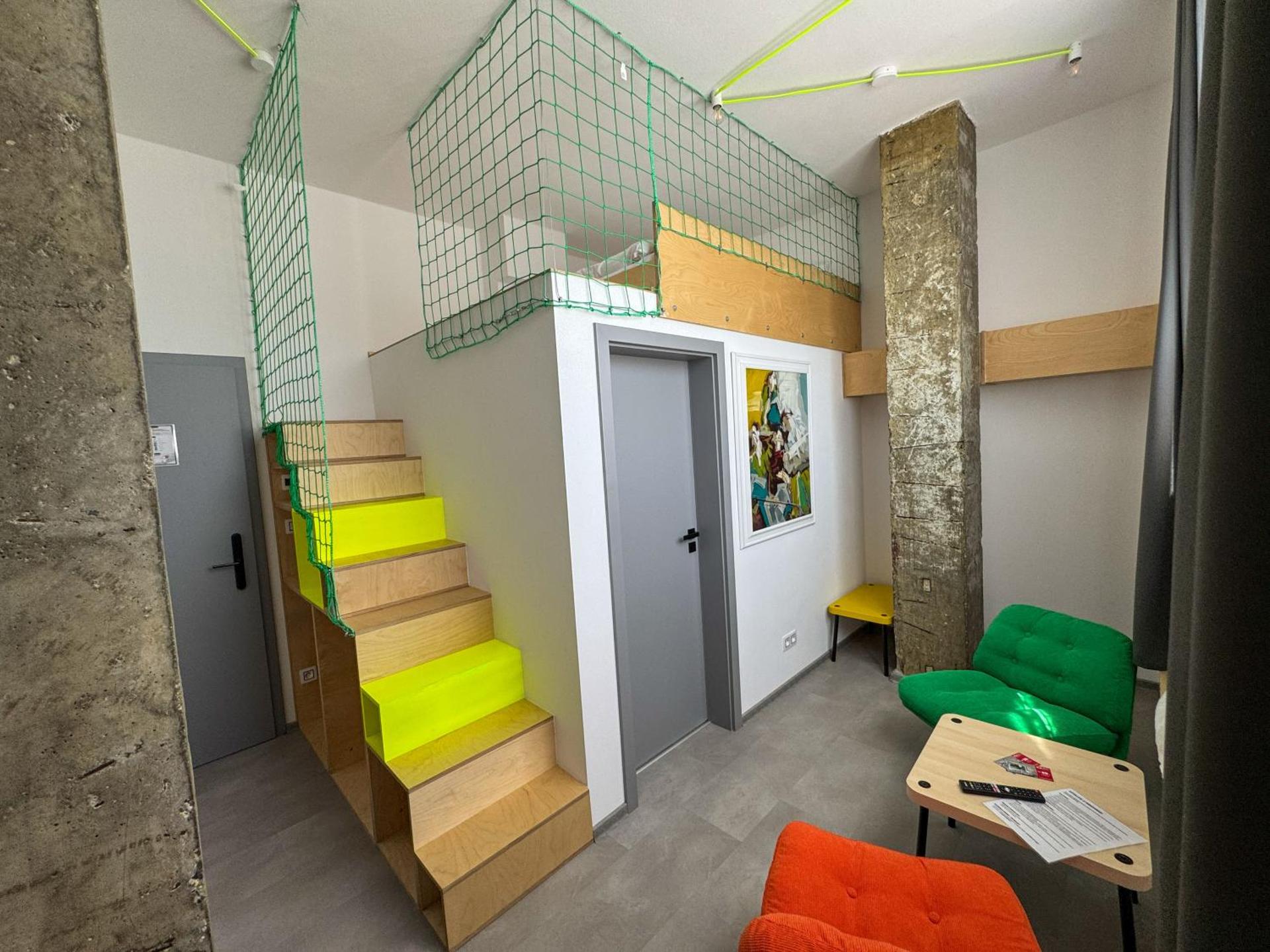 Photo of the whole room