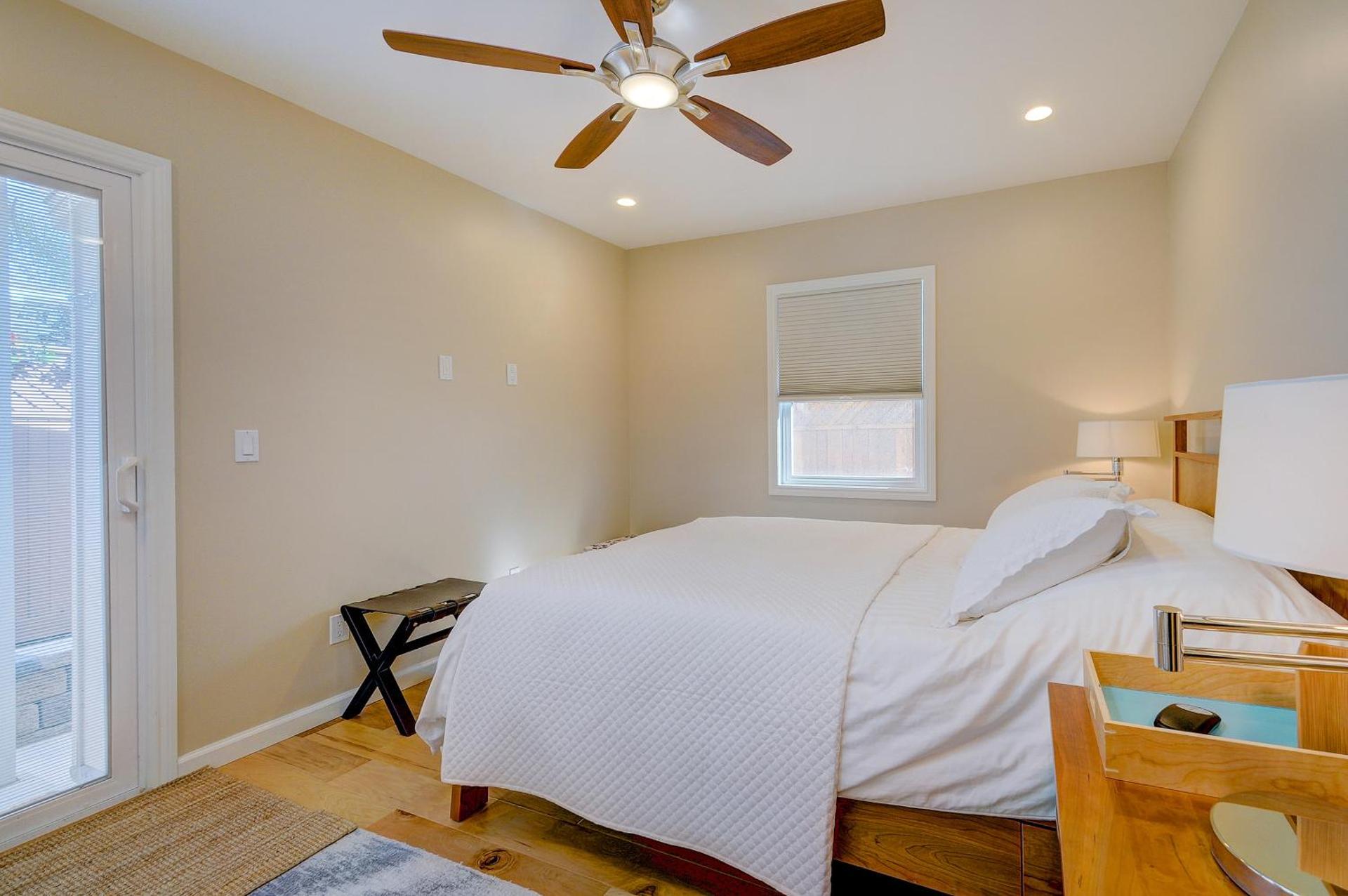 Beach Park Getaway Beach Park Getaway Completely remodeled, spacious 1 bedroom, 1 bath