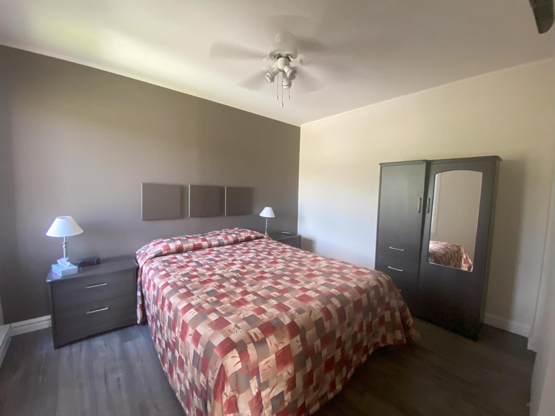 Condos Vacances MSA 2CH - incluant piscine et spas extérieurs OUVERTS À L'ANNÉE!