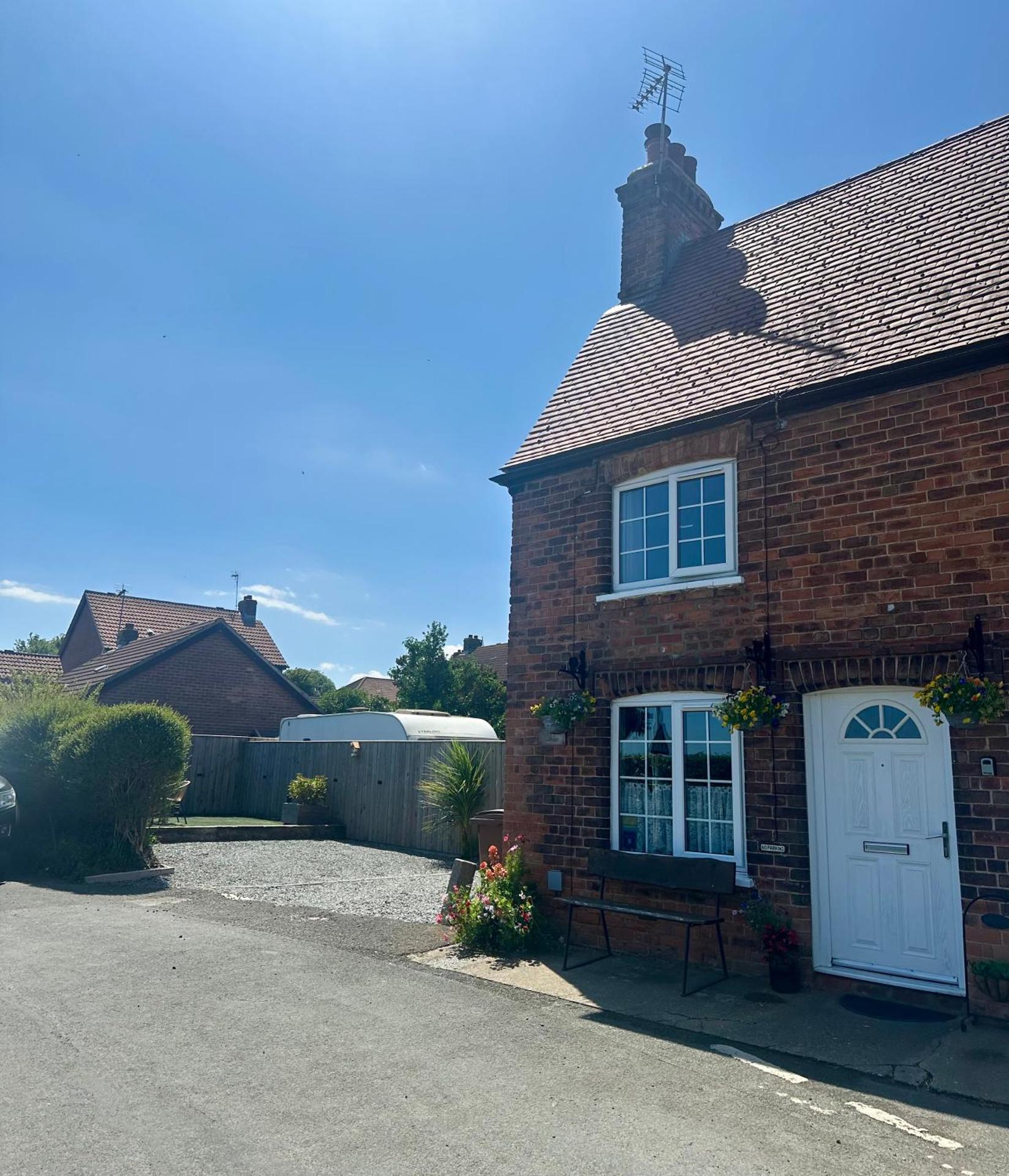 Pretty View Cottage, SEATON