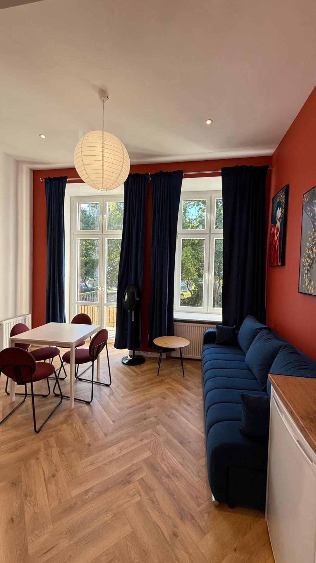 Tuwima Apart Red by DreamAp