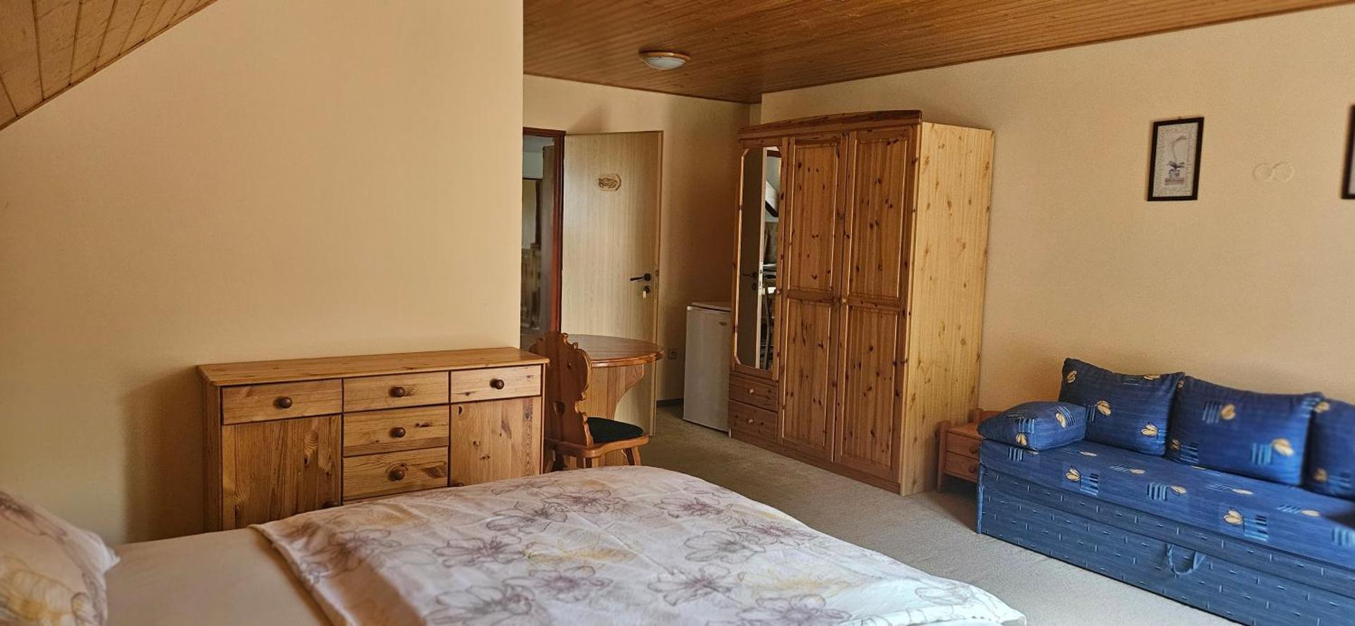 Family Room with Garden View