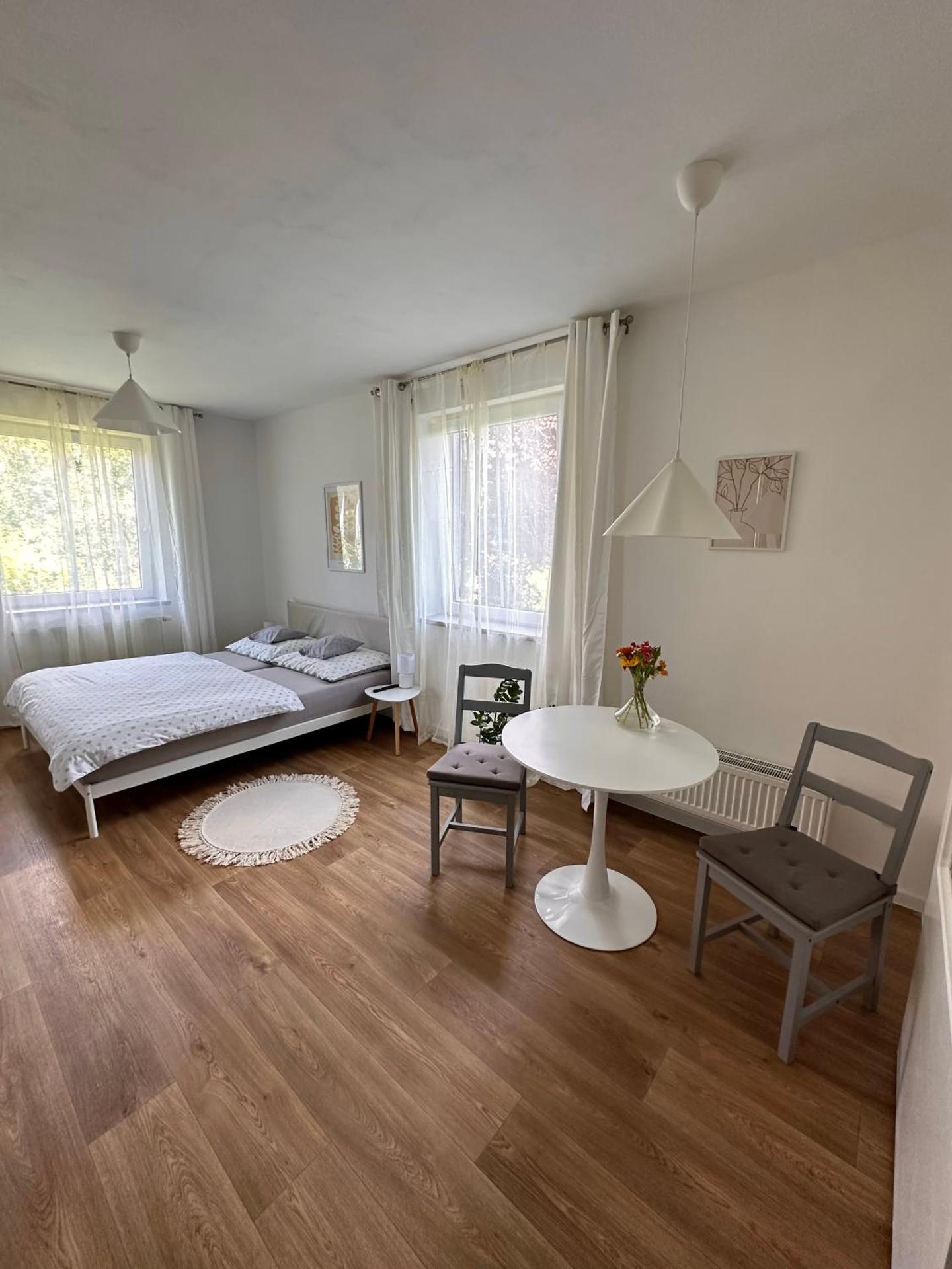 Photo of the whole room