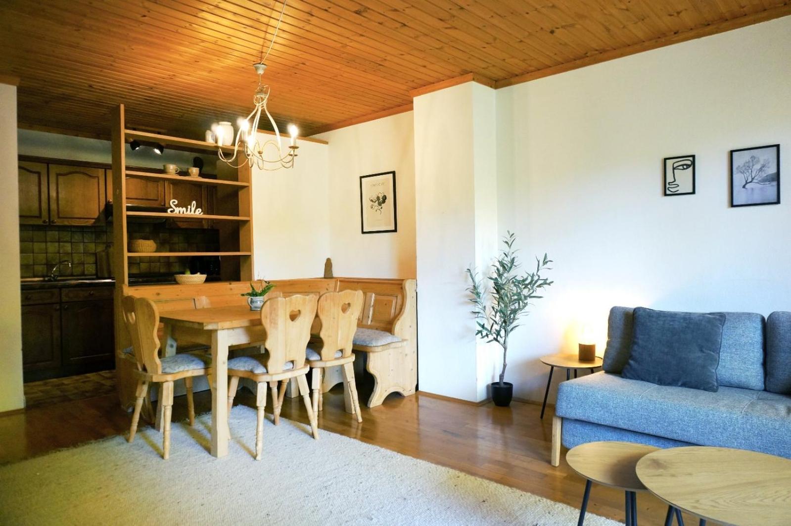 Gemütliche Ferienwohnung mit Blick ins Grüne