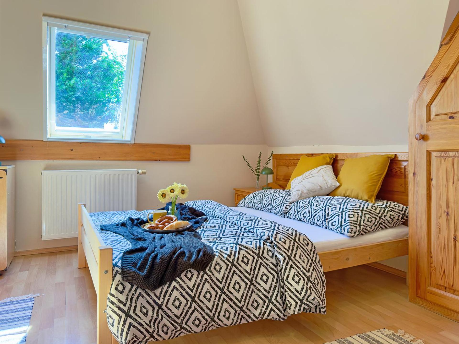 Három fős szoba külön bejáratú fürdővel