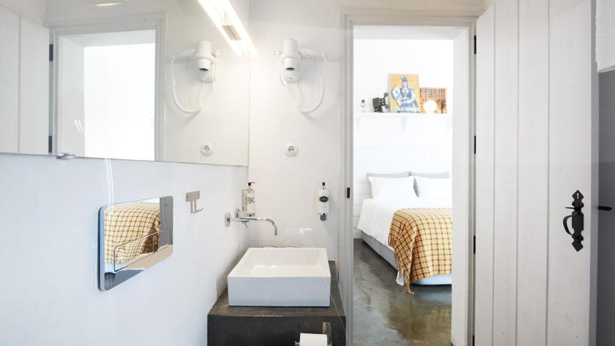 Casa do Largo - Casas da Amieira