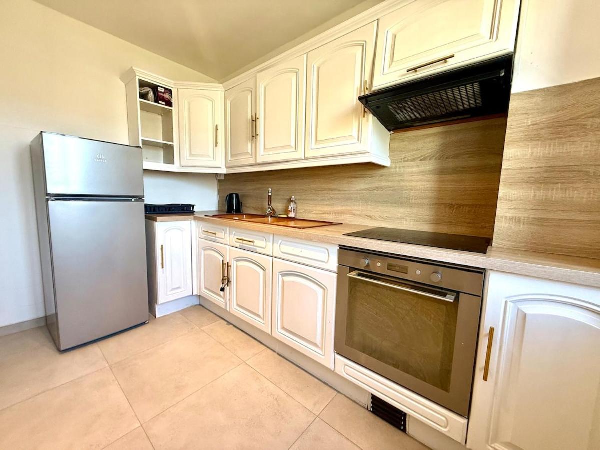 Cocon lumineux - direct Geneva - Gare Bellegarde