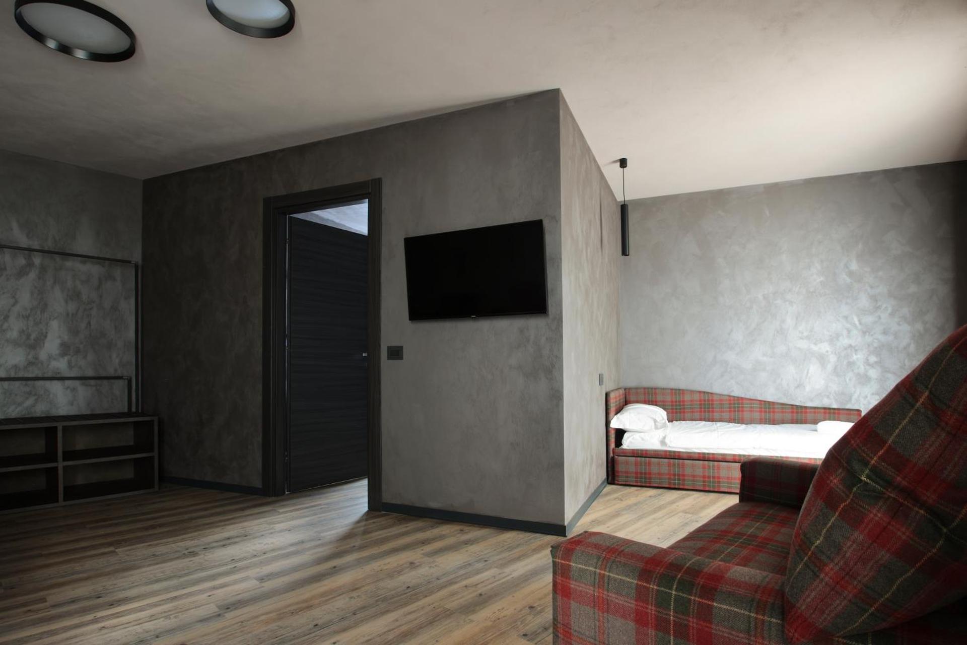 Quadruple Room with Balcony