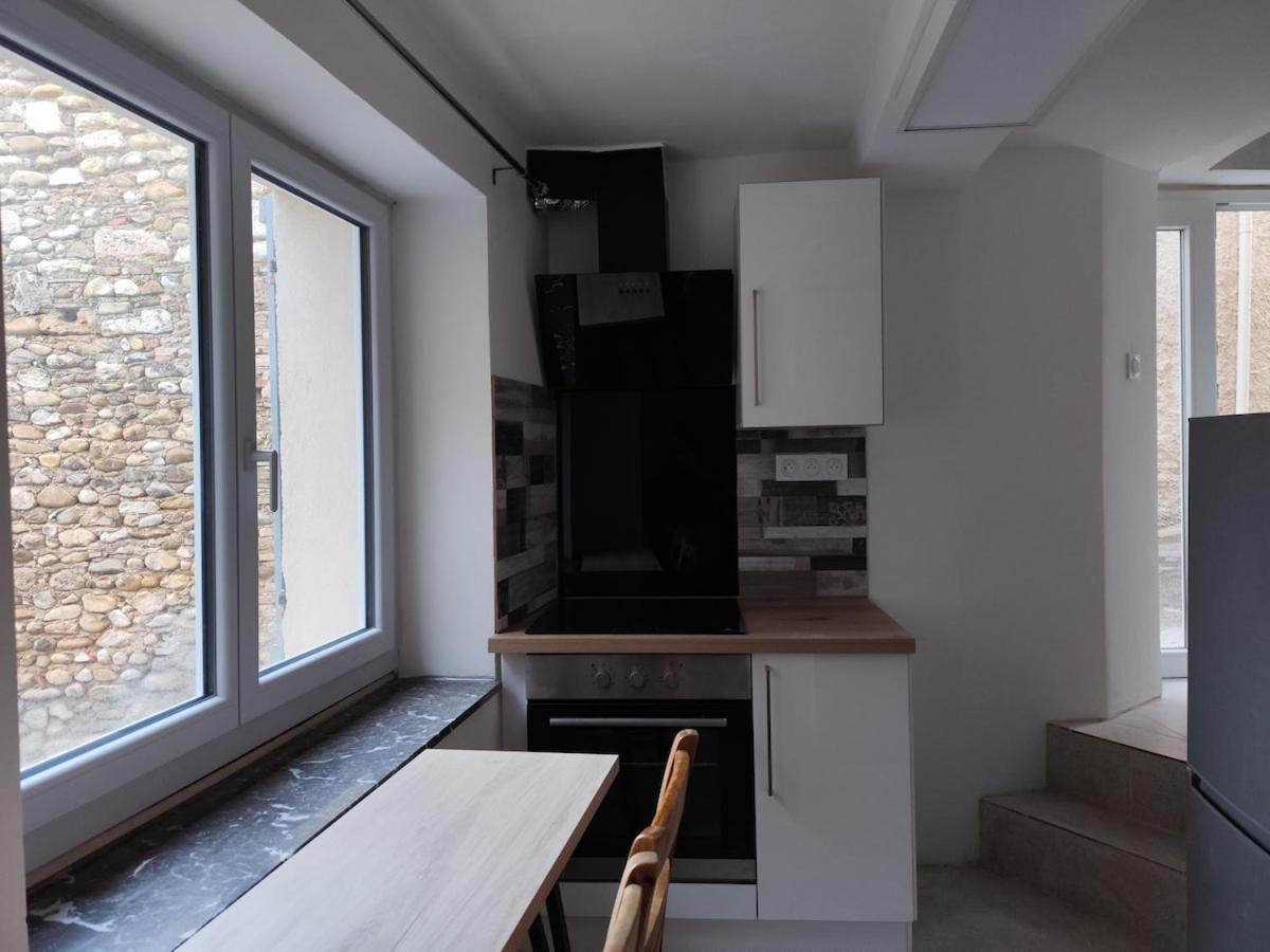 Hosted by Françoise