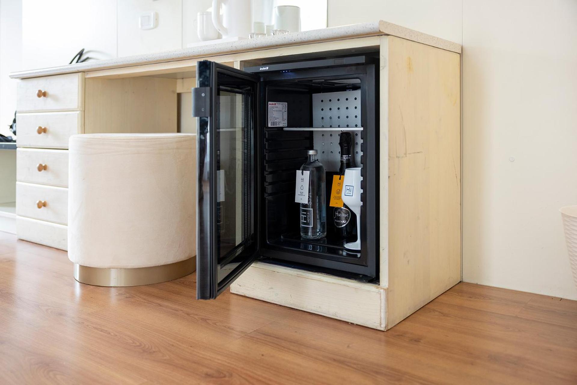 minibar