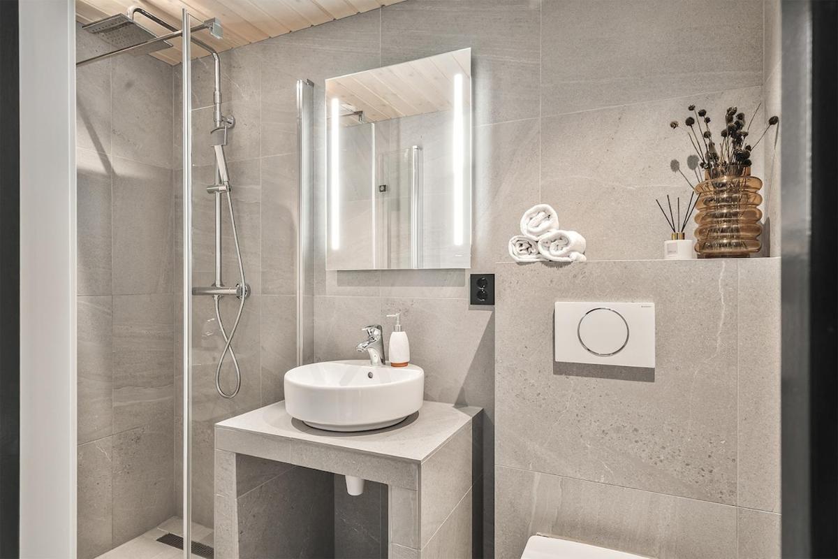 Rorbuleilighet Lysøysundet 1G