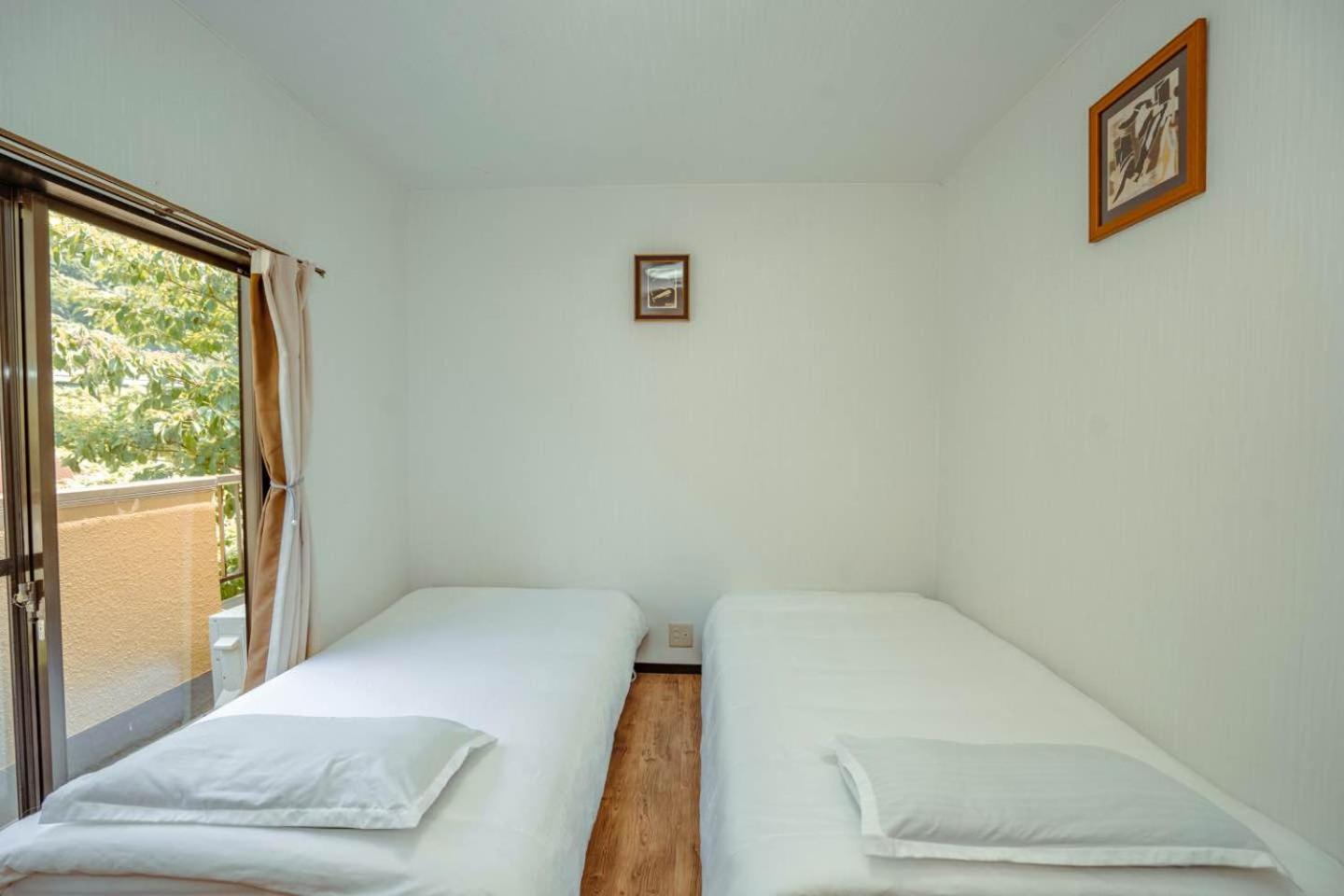 山崎公園-箱根湯本駅-最大8名