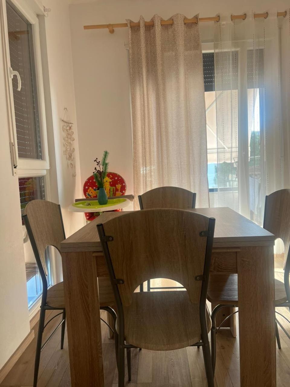 Vala Mar Apartments by Four C