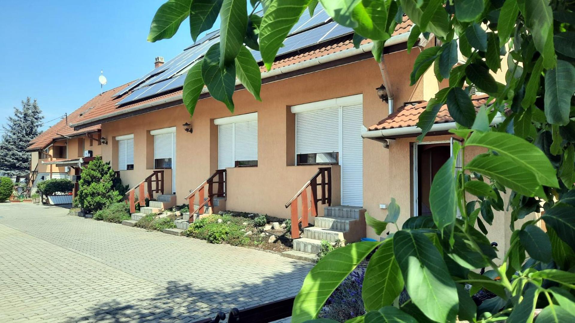 Airport Budapest Sarokhaz Panzio