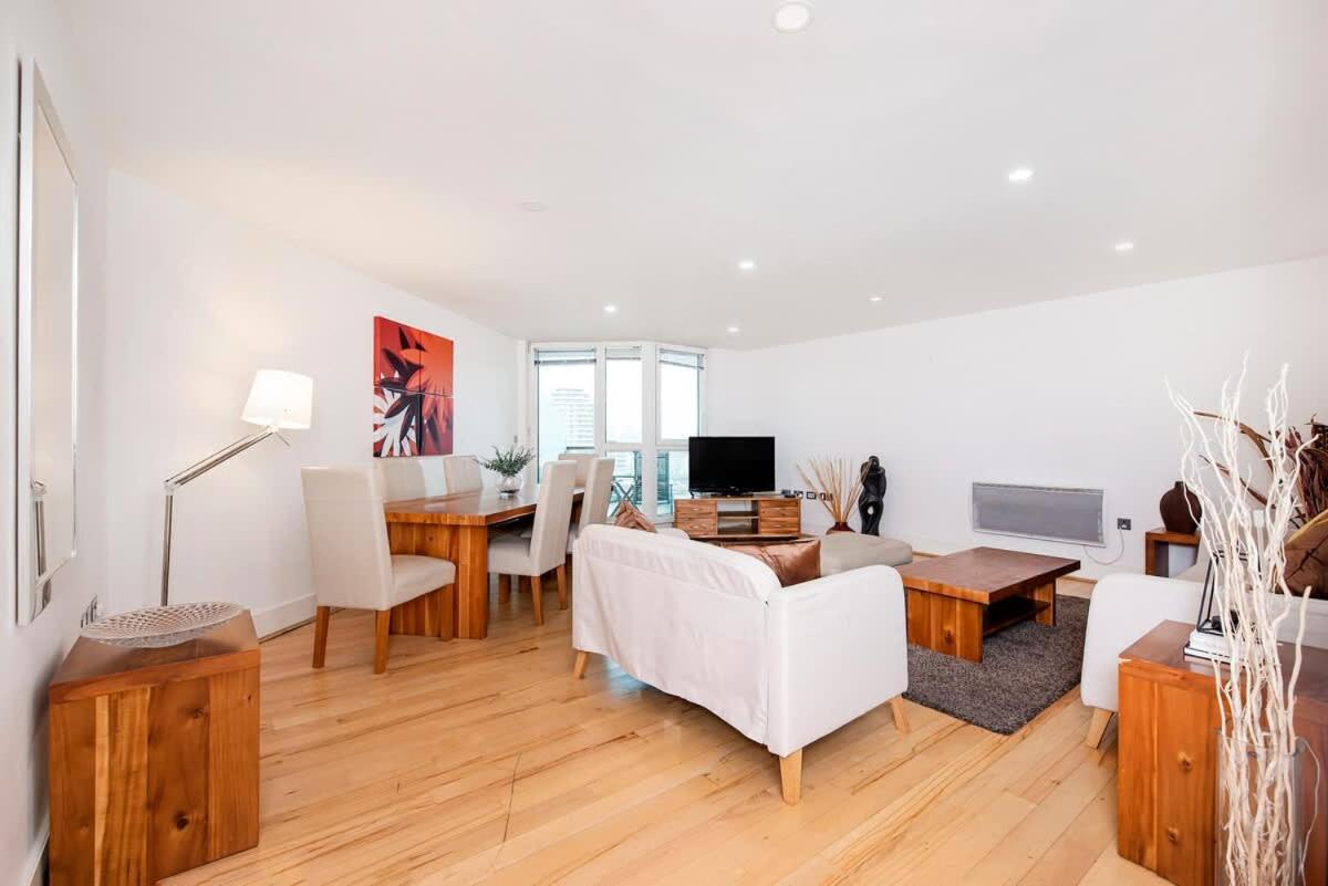 Big Flat close to Big Ben