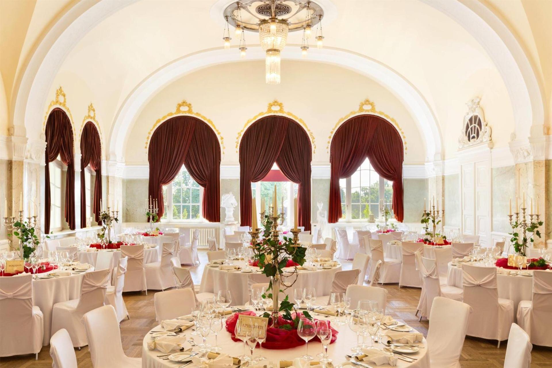 Banquet/Function facilities