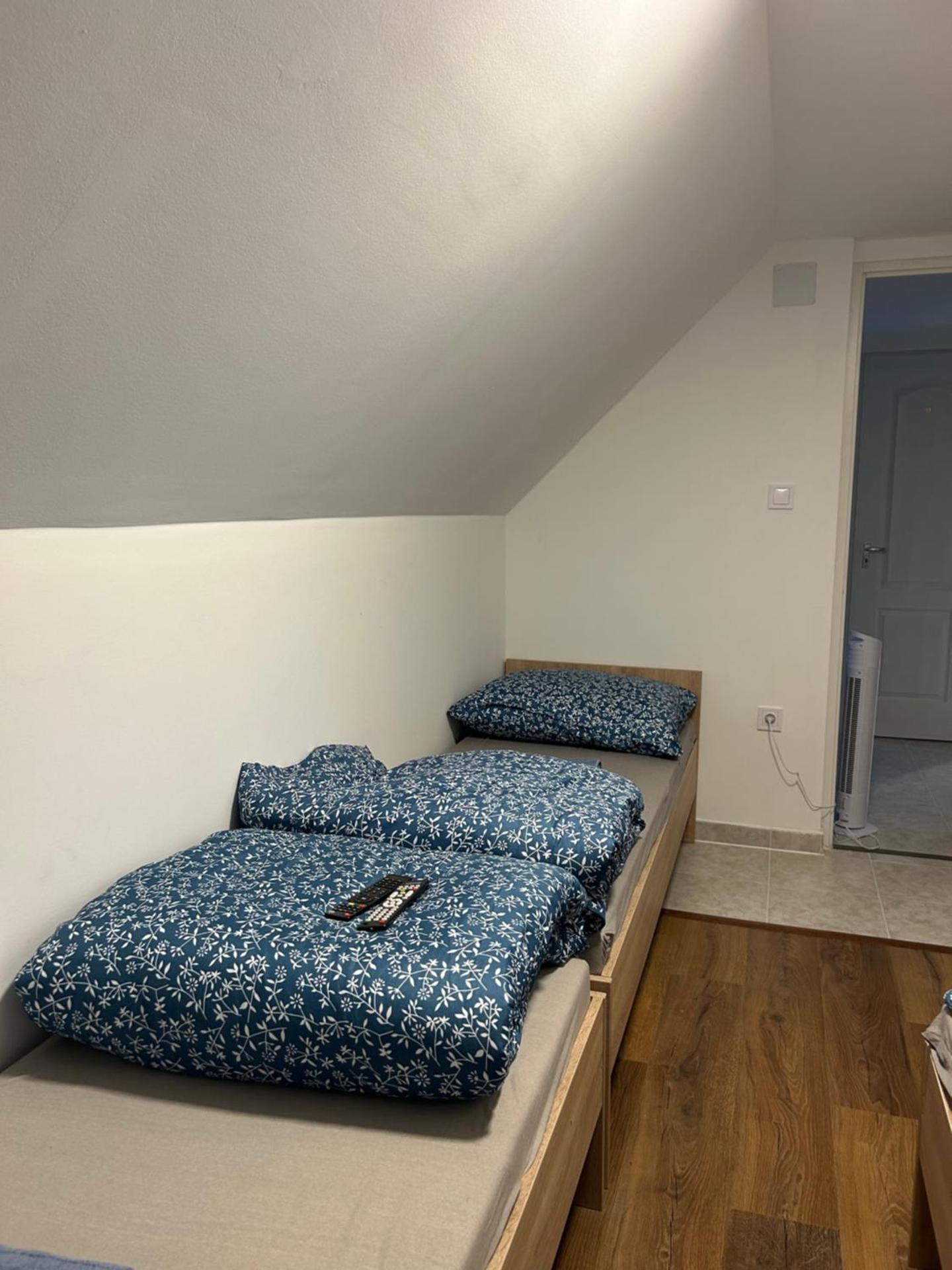 Kőrisfa Csárda magánszállás