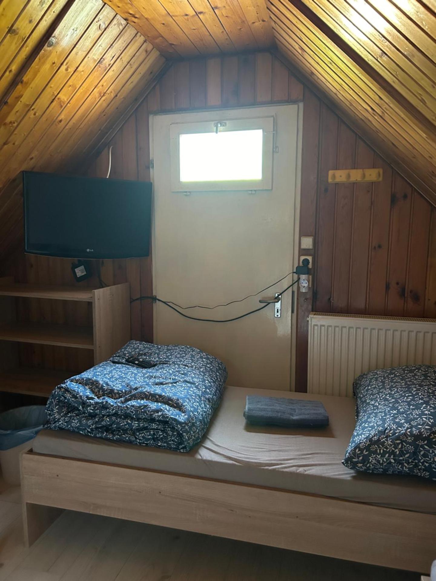 Kőrisfa Csárda magánszállás