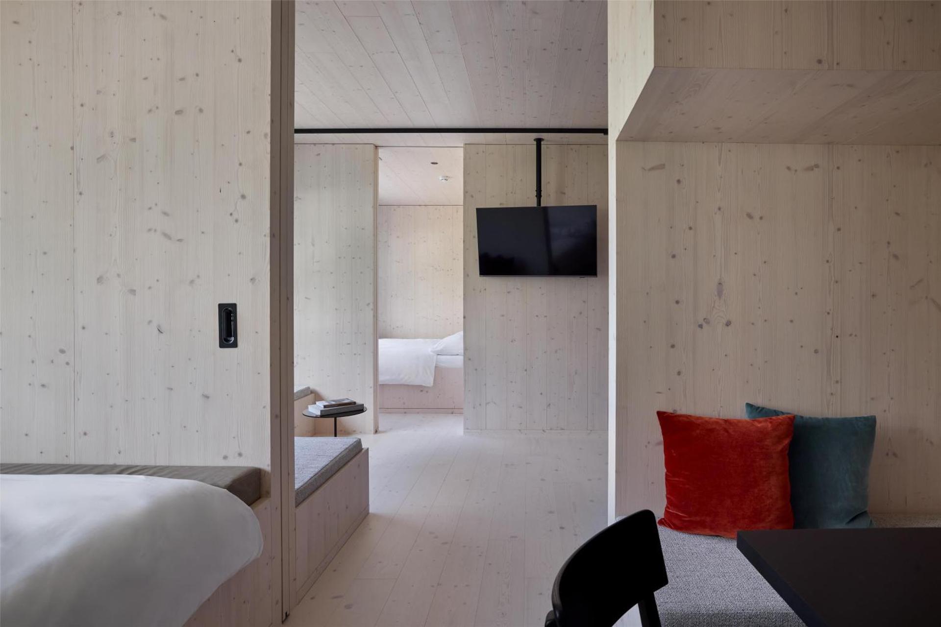 Photo of the whole room