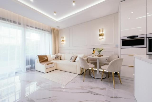 Sea Shell Stadium Brzeźno Beach