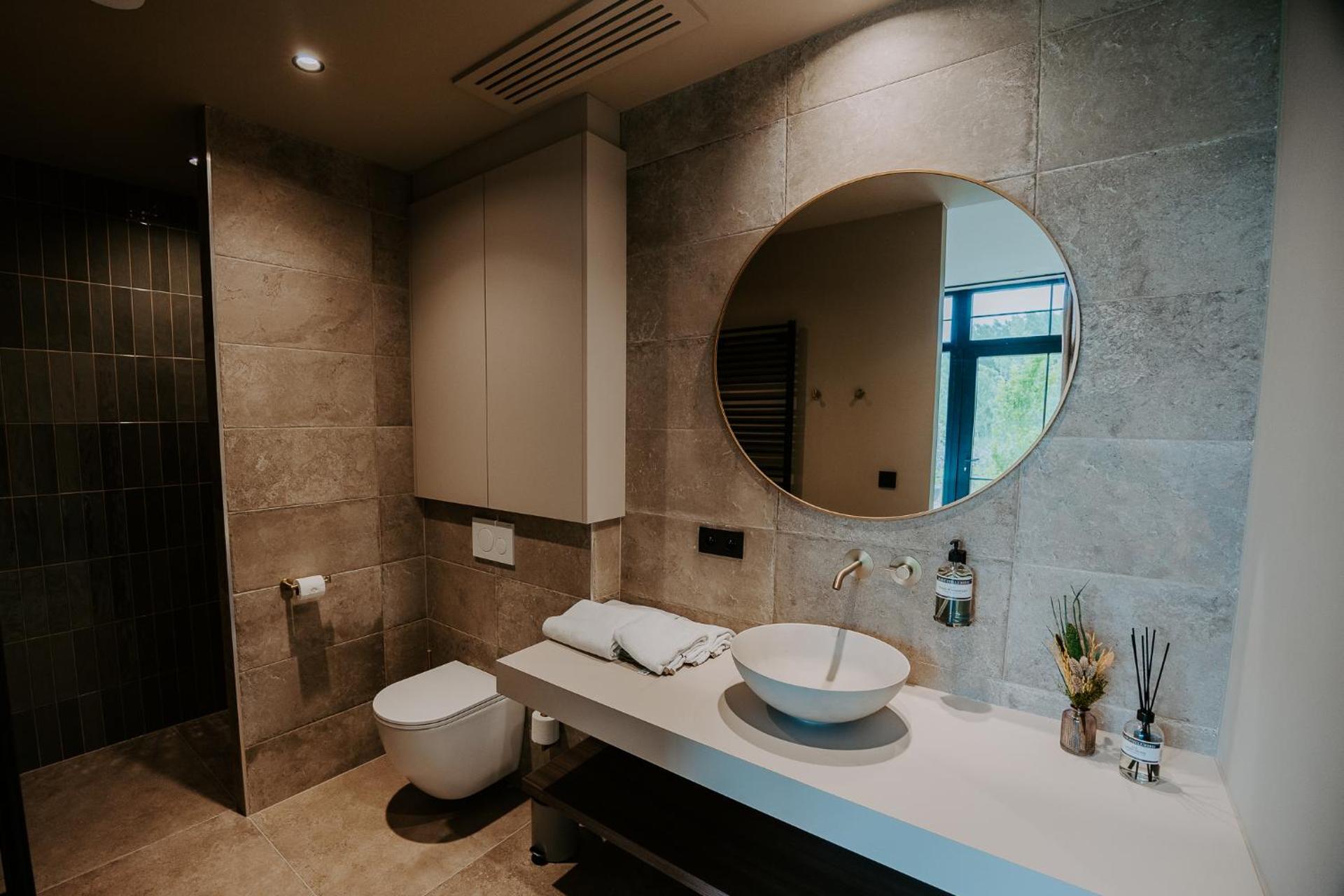 Hangar C gastensuites