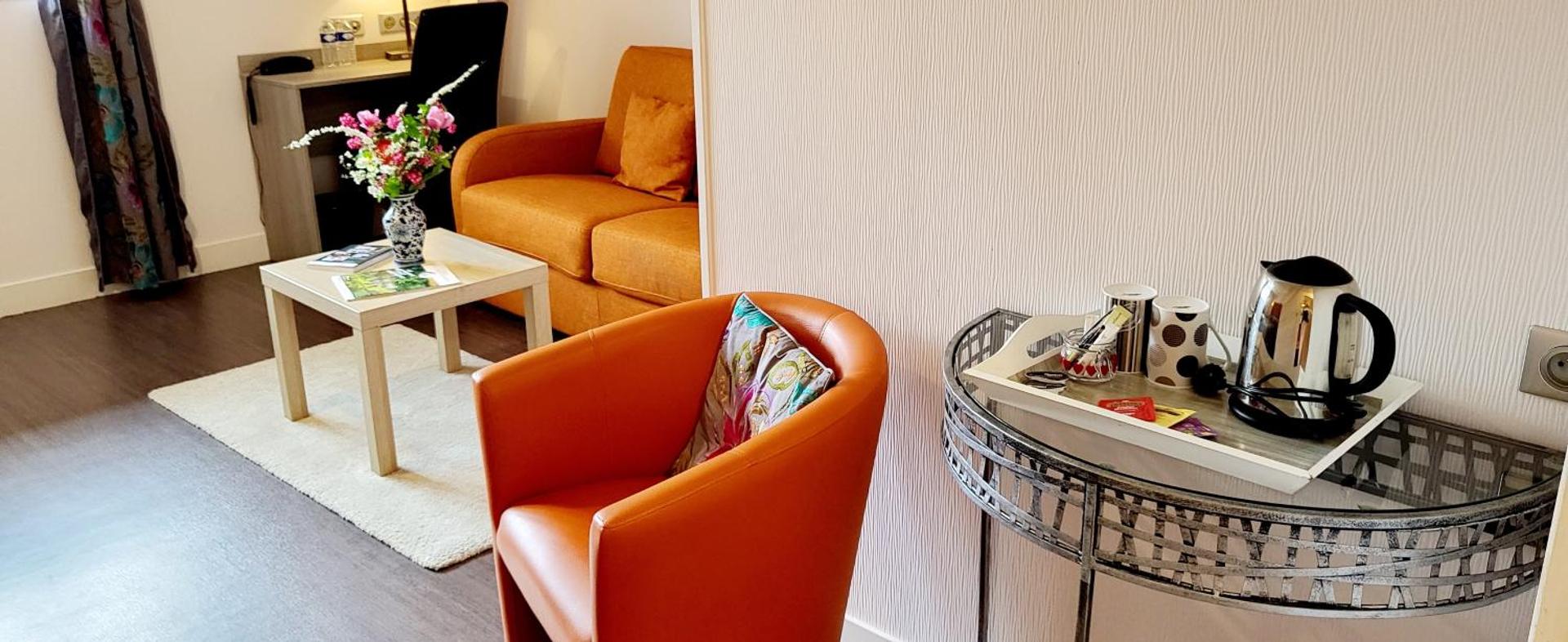 Photo of the whole room