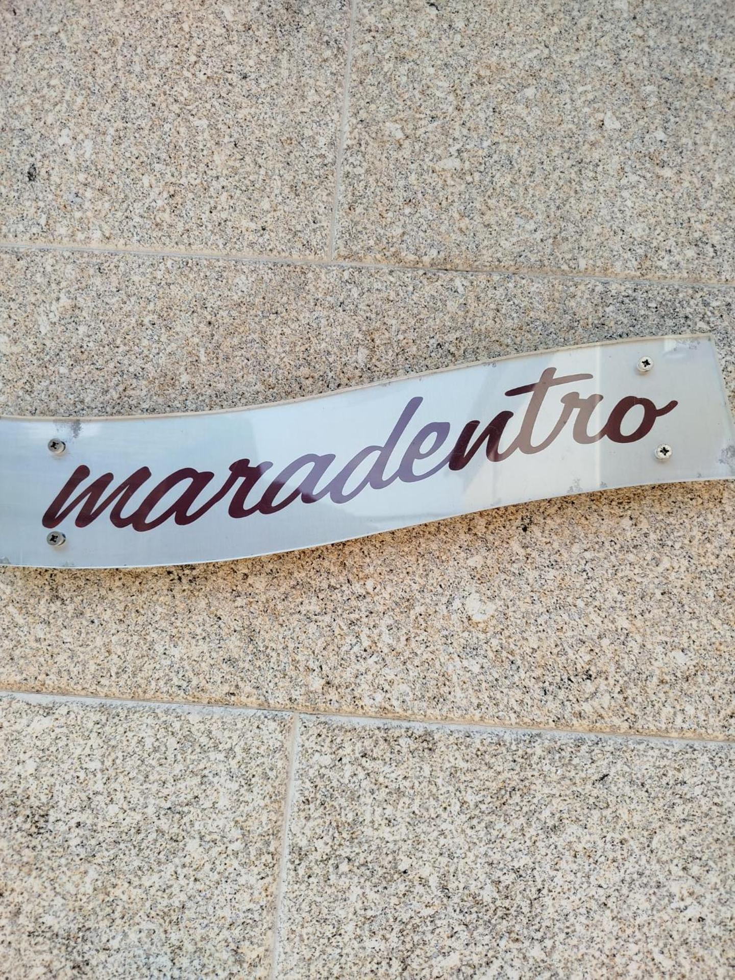 Maradentro