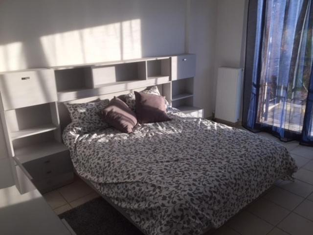 Stone House Overlooking the DELPHIC LANDSCAPE - SEA