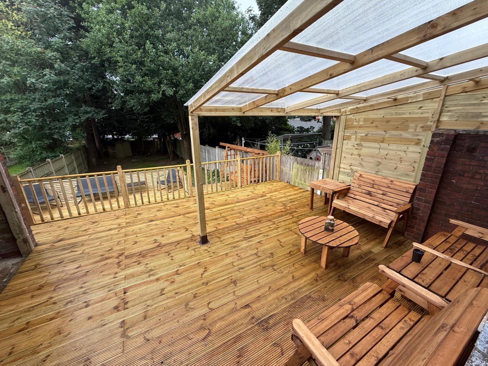 The Serene Stays Sleeps 6 with Garden