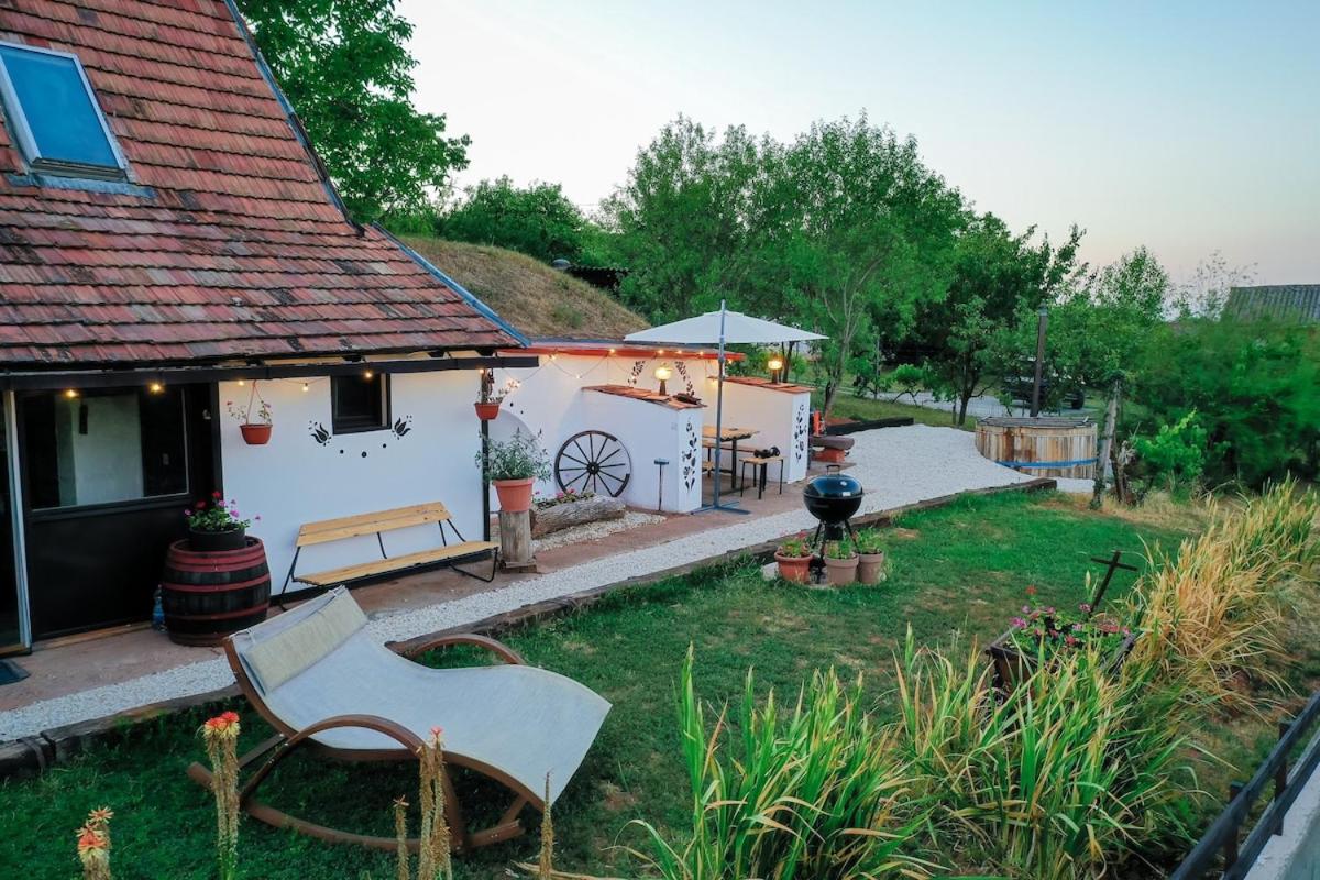 Házikó Balatonalmádi