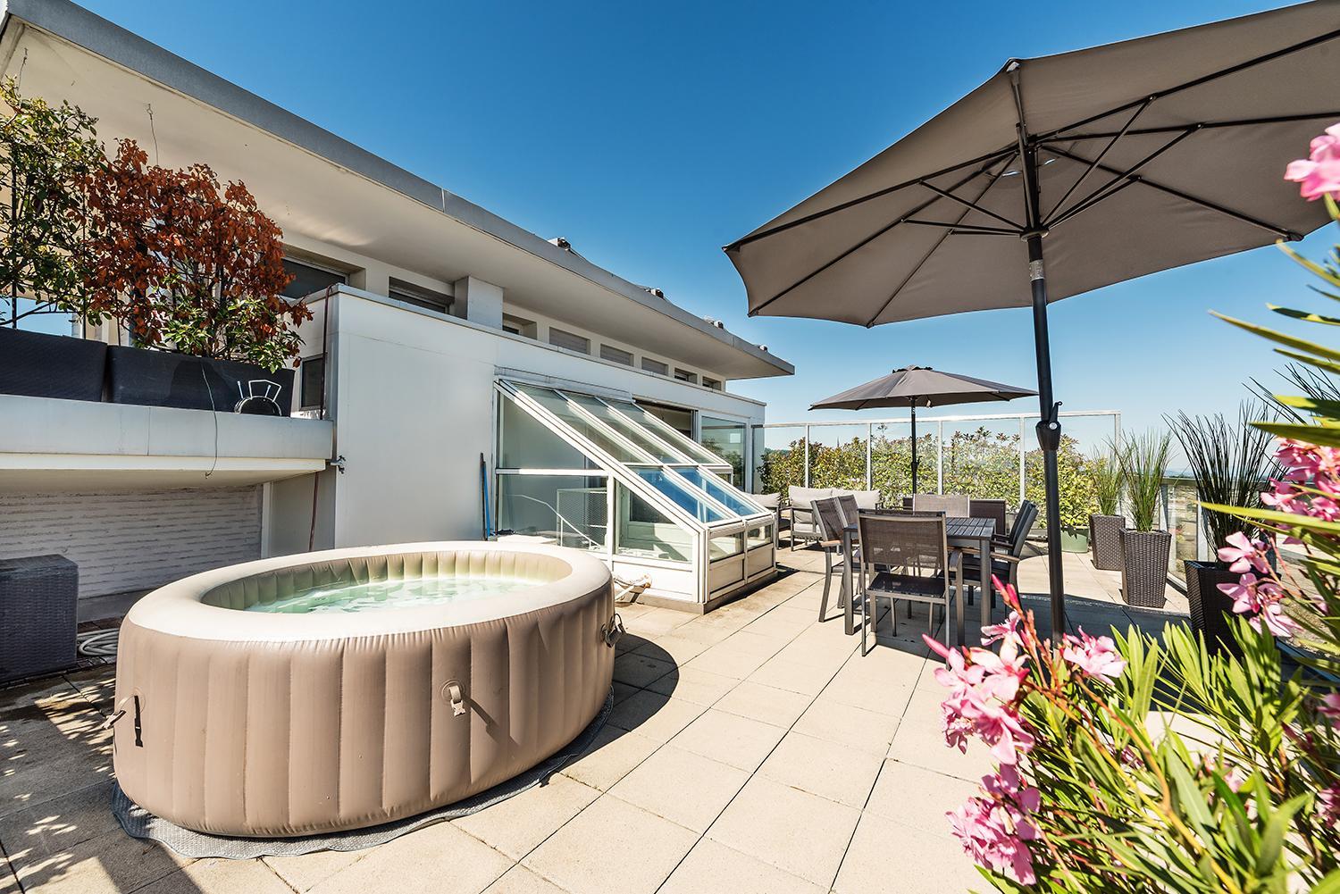 SOHO PENTHOUSE !Gratis Parken, Free Parking!