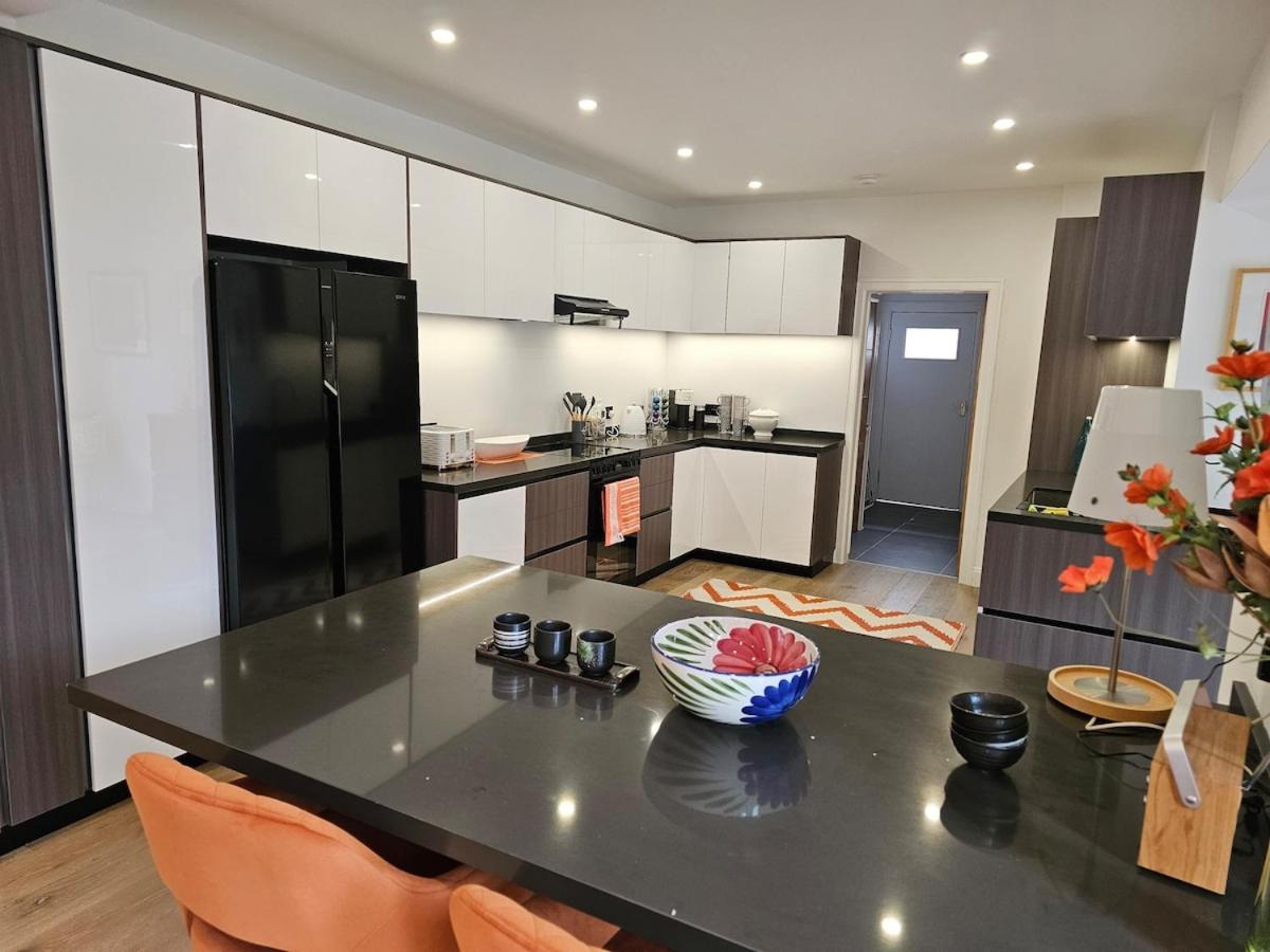 KW,4 Bedroom individual house