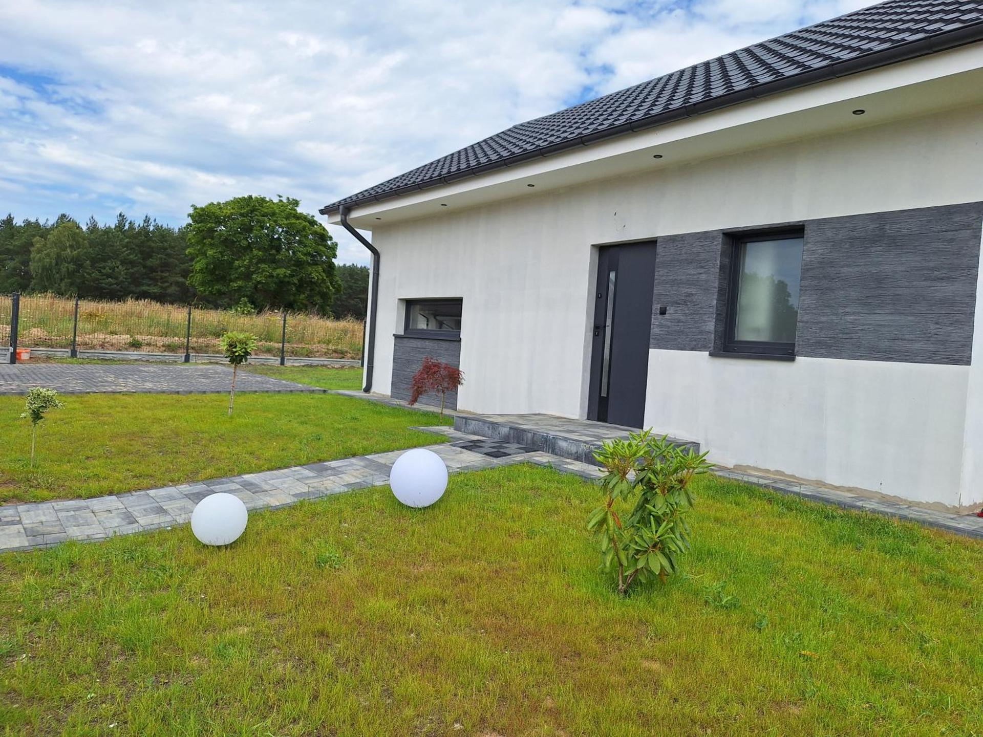 Nowoczesny wypoczynek - dom blisko jeziora i lasu