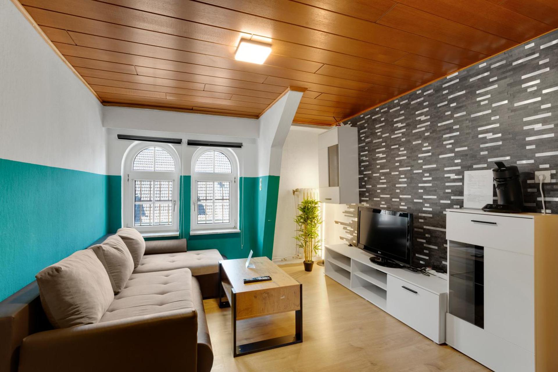 Communal lounge/ TV room